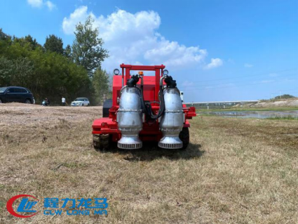 【2000m3/h】履帶式排水機(jī)器人